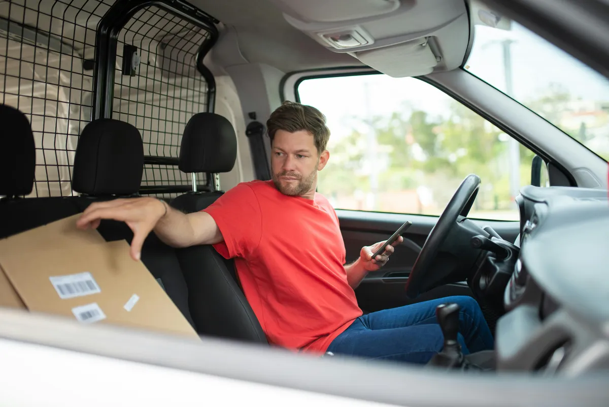 Packaging transportation delivery driver